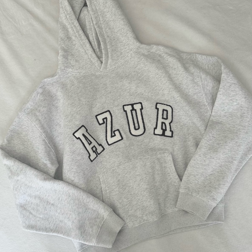 AZUR Cloud Hoodie Cozy Oversized Pullover in Heathered Grey - Picture 3 of 9